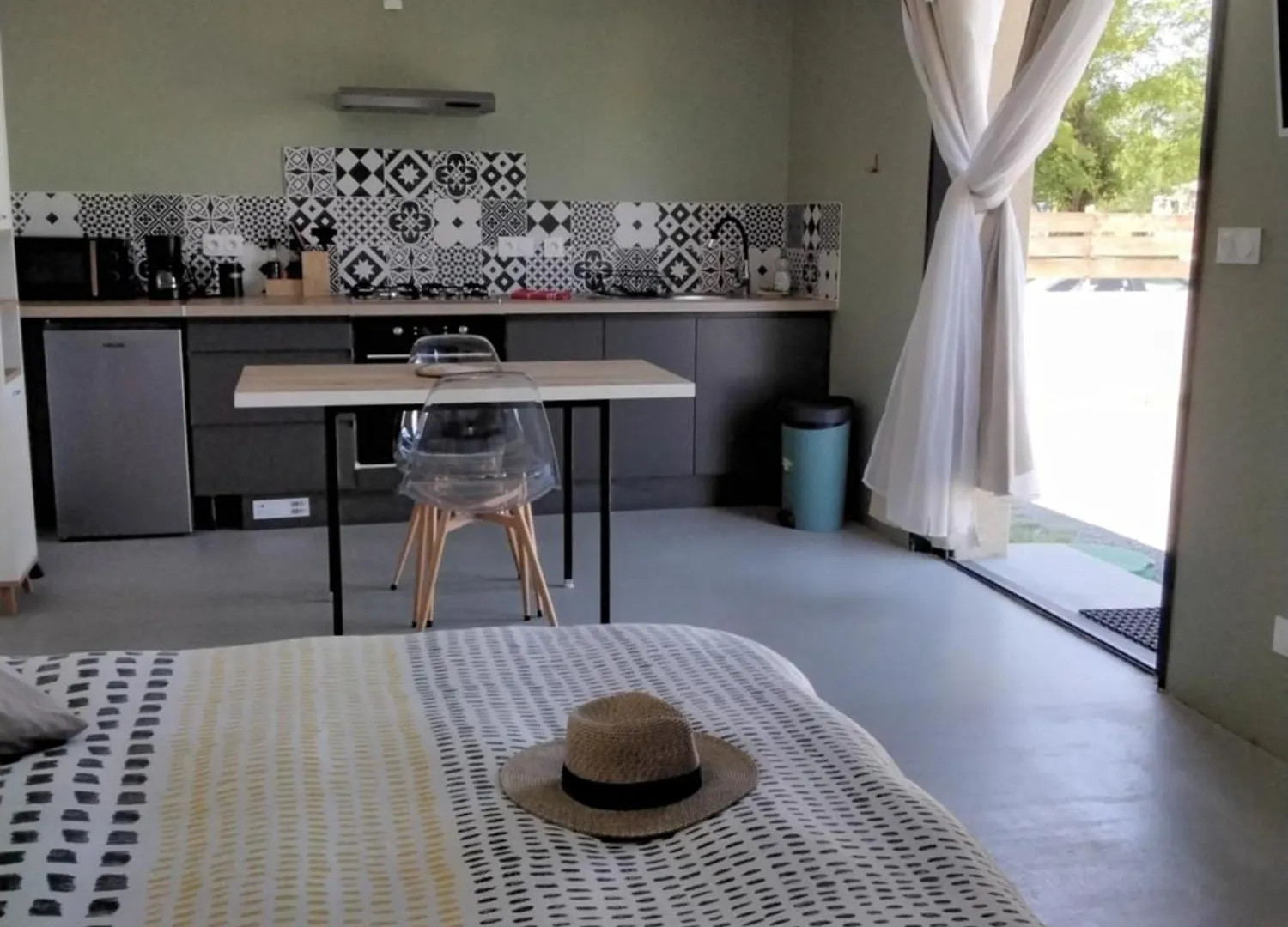Essentiel Studio Proximite Marche Et Voie Verte Ruoms