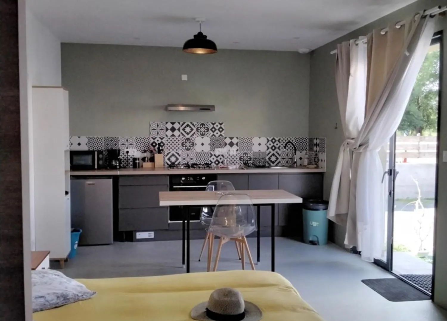 L Essentiel Studio Cllimatise A Pied Riviere, Marche,Voie Verte Ruoms